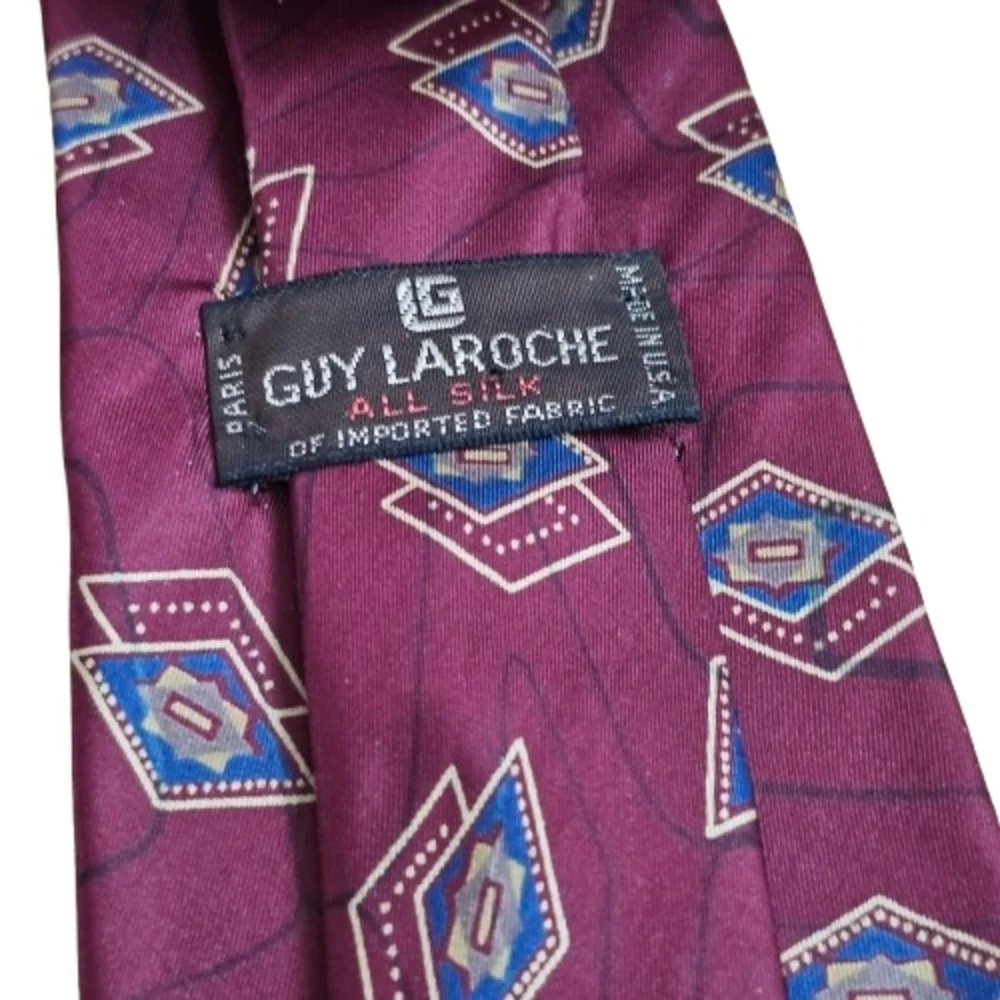 Vintage Guy Laroche Paris 100% Silk Geometric Necktie Burgundy